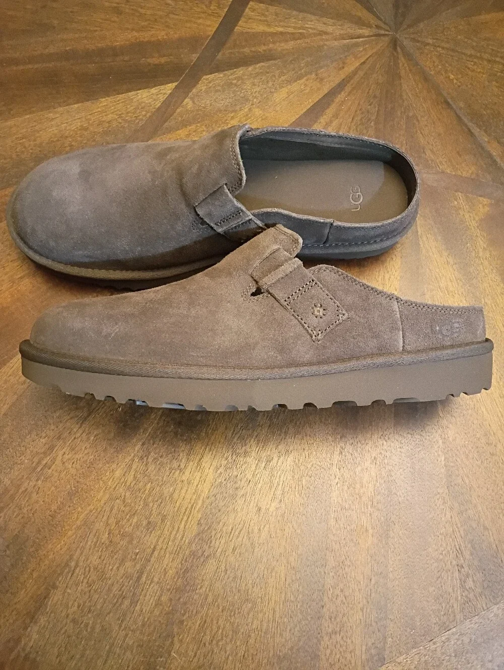 NWT UGG New Heights Mule Clog Gray Suede Men's Size 11 NWB Style 1178852